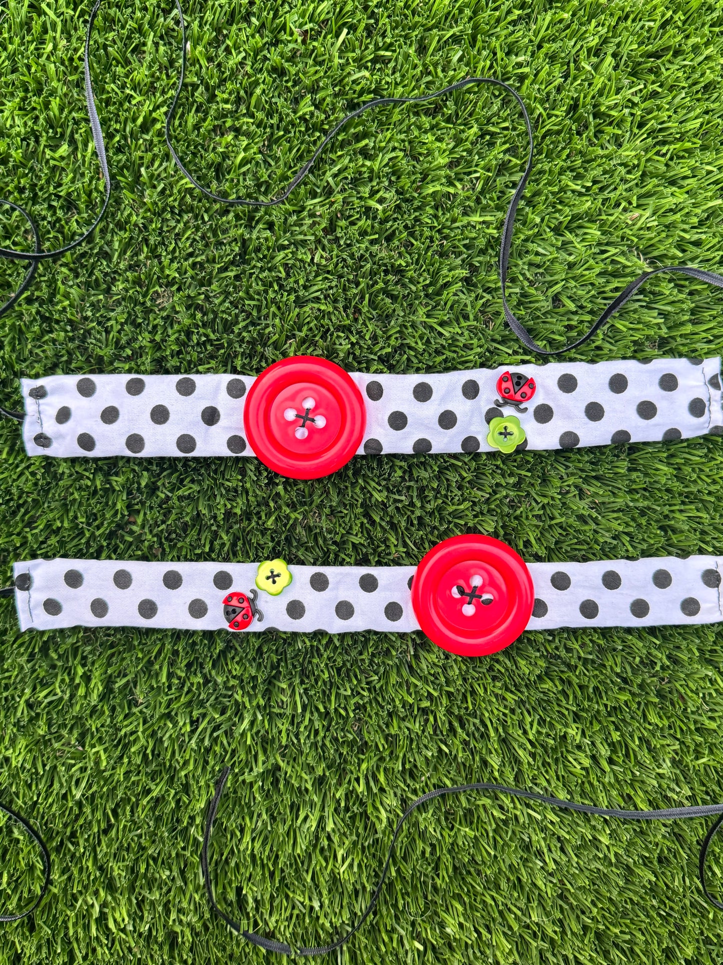 Lady bug choker