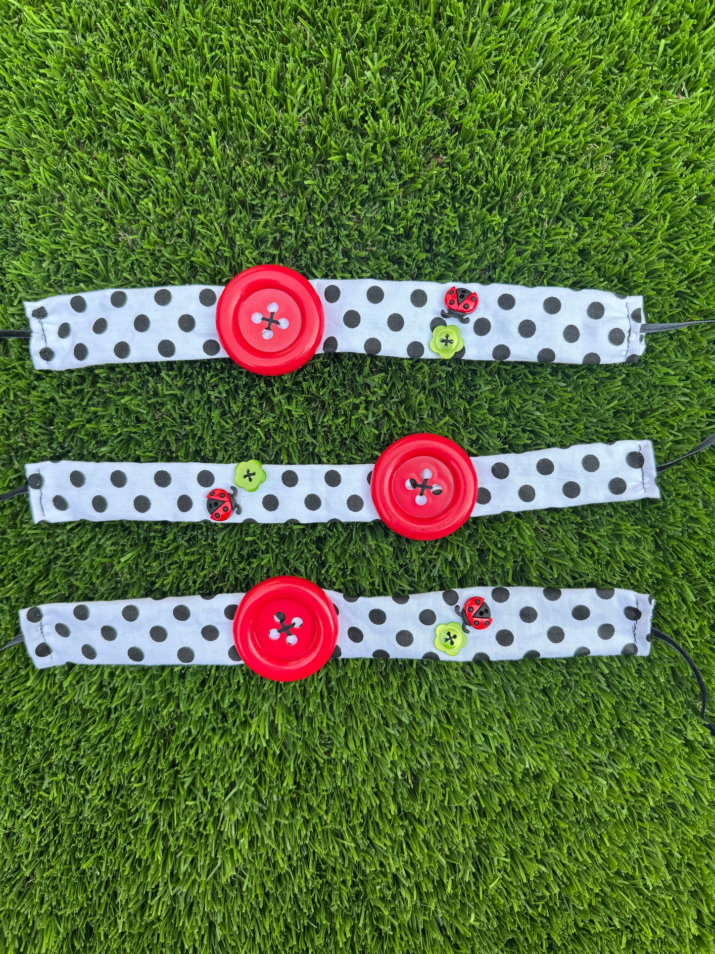 Lady bug choker