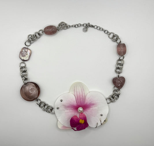 Pierced Orchid Chainmail Necklace