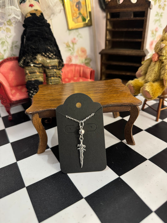 Dagger necklace